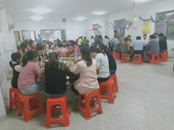 1570526964496.jpg 消息=江蘇綠地勝利進行“增活氣、促協調”主題勾當會和召開績效查核總結大會10.jpg